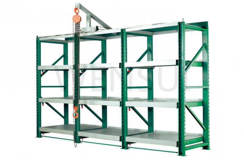 Prateleiras para moldes